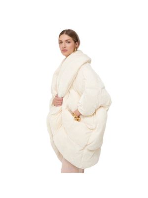 Chaqueta acolchada Elisabetta Franchi de silueta envolvente con diseño sofisticado para mujer