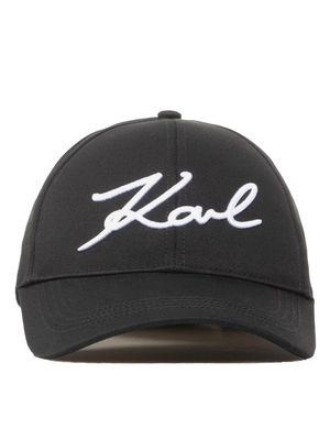 Gorra Karl Lagerfeld con diseño versátil y ajuste trasero para mujer